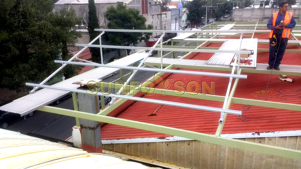 mexico 300kw estructura de montaje de techo personalizado por sunforson