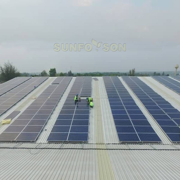 Italia ha lanzado su primera comunidad de almacenamiento de energía solar.
