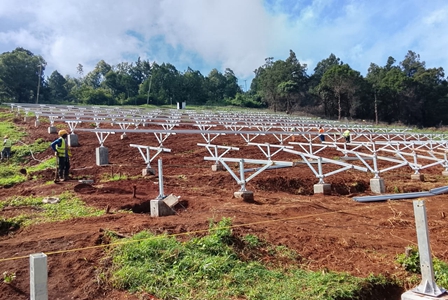 El cliente de Sunforson en Kenia completa la instalación de un sistema solar de 558,2 kW con montaje en suelo.