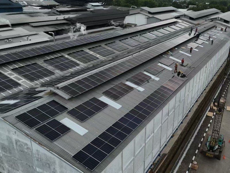 El alza vertiginosa de los precios de la electricidad impulsa la demanda de sistemas solares con almacenamiento en Europa, y los sistemas de montaje fotovoltaico entran en un nuevo ciclo de crecimiento en volumen.