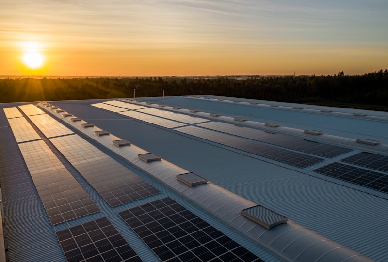 Las tecnologías de montaje fotovoltaico evolucionan rápidamente a medida que aumenta la demanda mundial en 2025