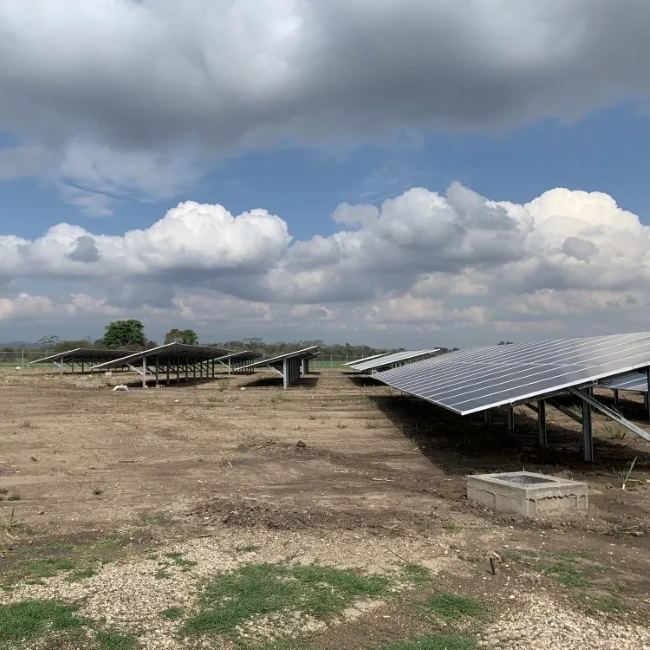 Estructura de montaje en suelo de pilote 700KW SFS-GM-04